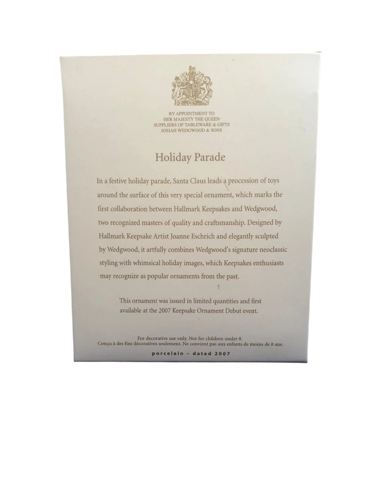 2007 Holiday Parade Wedgewood Hallmark Ornament (Ball) QXE9139