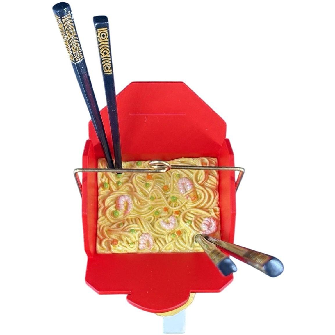 2007 Holiday Takeout Hallmark Ornament (Food) QXG6137