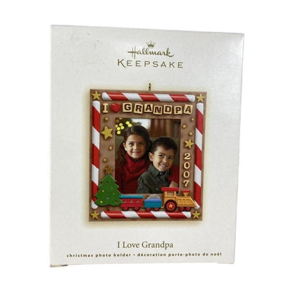 2007 I Love Grandpa Hallmark Ornament (Photo Holder) QXG6219 Image1