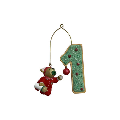 2007 My First Christmas Hallmark Ornament (Child's Age Collection) QXG6289 Image1