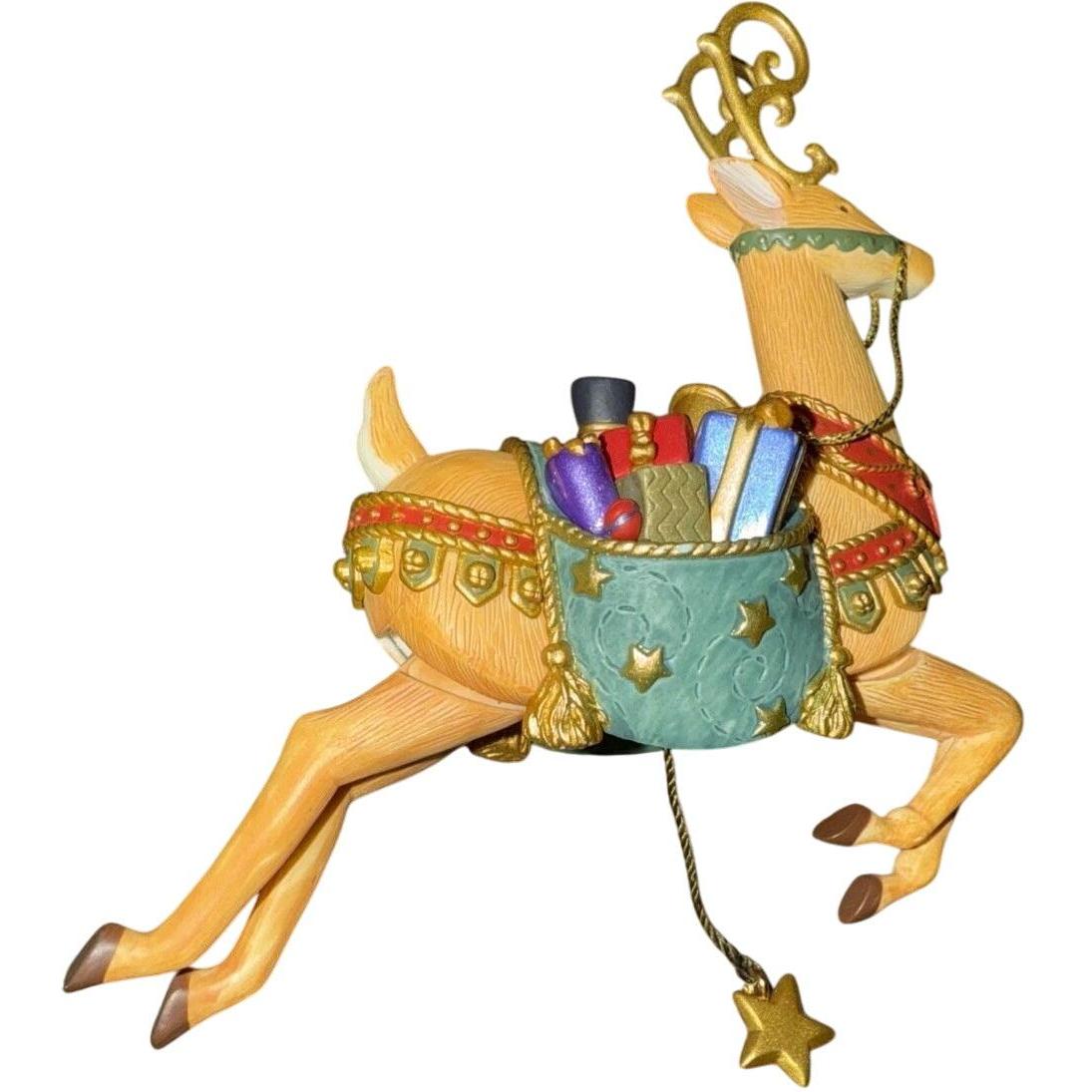 2007 Reindeer Hallmark Ornament (Yuletide Treasures) QX7277