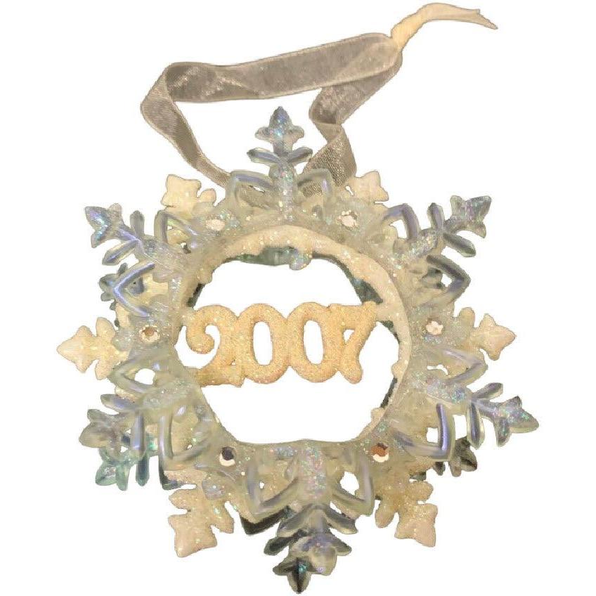 2007 Shining Hallmark Ornament (Snowflakes) QXG6387