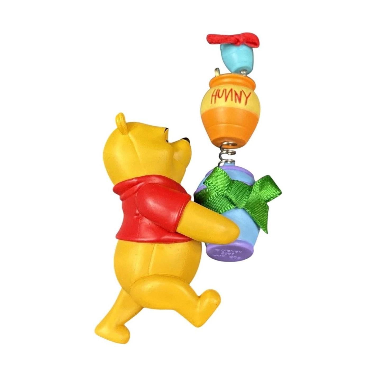 2007 Sweet Christmas Smackerels Hallmark Ornament (Winnie the Pooh) QXD4239 Image3
