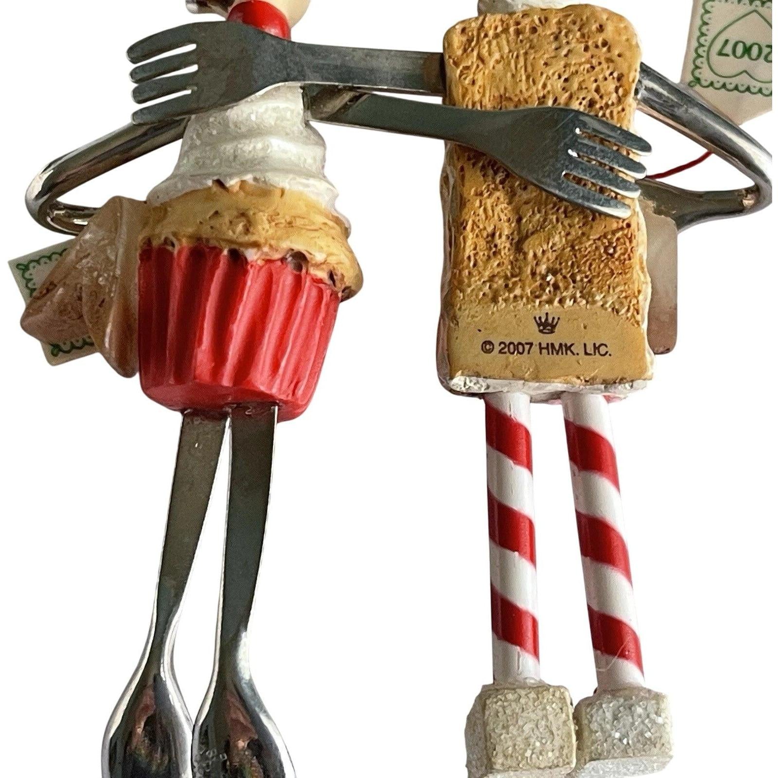 2007 Sweet Times Together Hallmark Ornament (Sweet) QXG6277