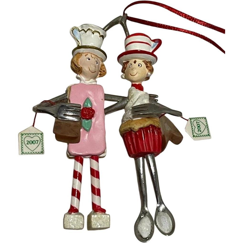 2007 Sweet Times Together Hallmark Ornament (Sweet) QXG6277