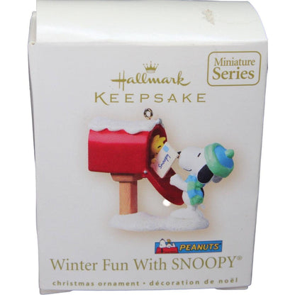 2007 Winter Fun With Snoopy (Winter Fun with Snoopy)