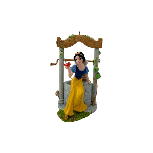 2007 Wishes Really Do Come True Hallmark Ornament (Snow White) QXD4269 Image1