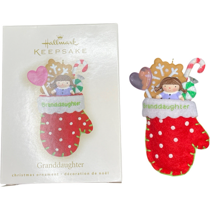 2008 GrandDaughter Hallmark Ornament (GrandDaughter) QXG6194