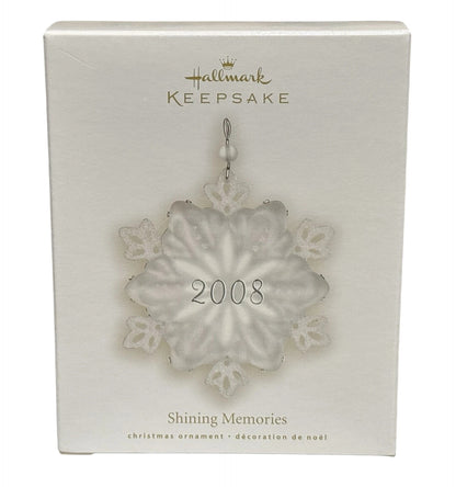 2008 Shining Hallmark Ornament (Snowflake) QXG6281