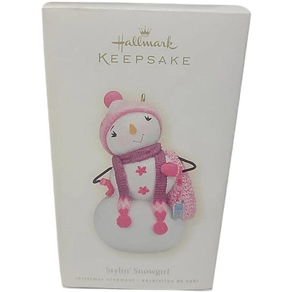2008 Stylin' Snowgirl Hallmark Ornament (Snowmen) QXG6444