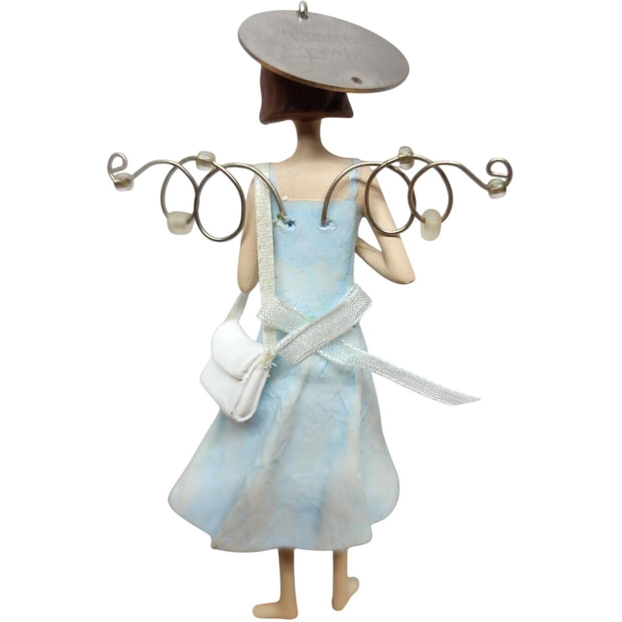 2008 Aunt Angel Hallmark Ornament (Down to Earth Angels) QXG6474