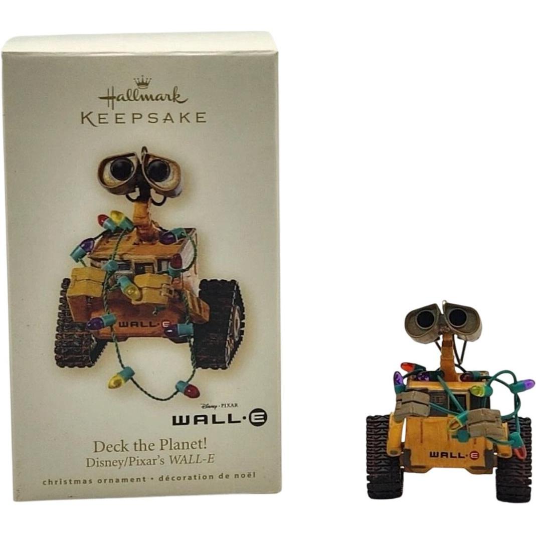 2008 Deck the Planet! (Disney/Pixar's WALL-E)