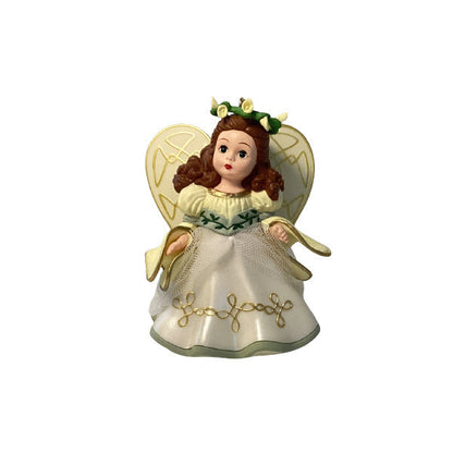 2008 Follow Your Dreams Angel Hallmark Ornament (Madame Alexander) QX2874