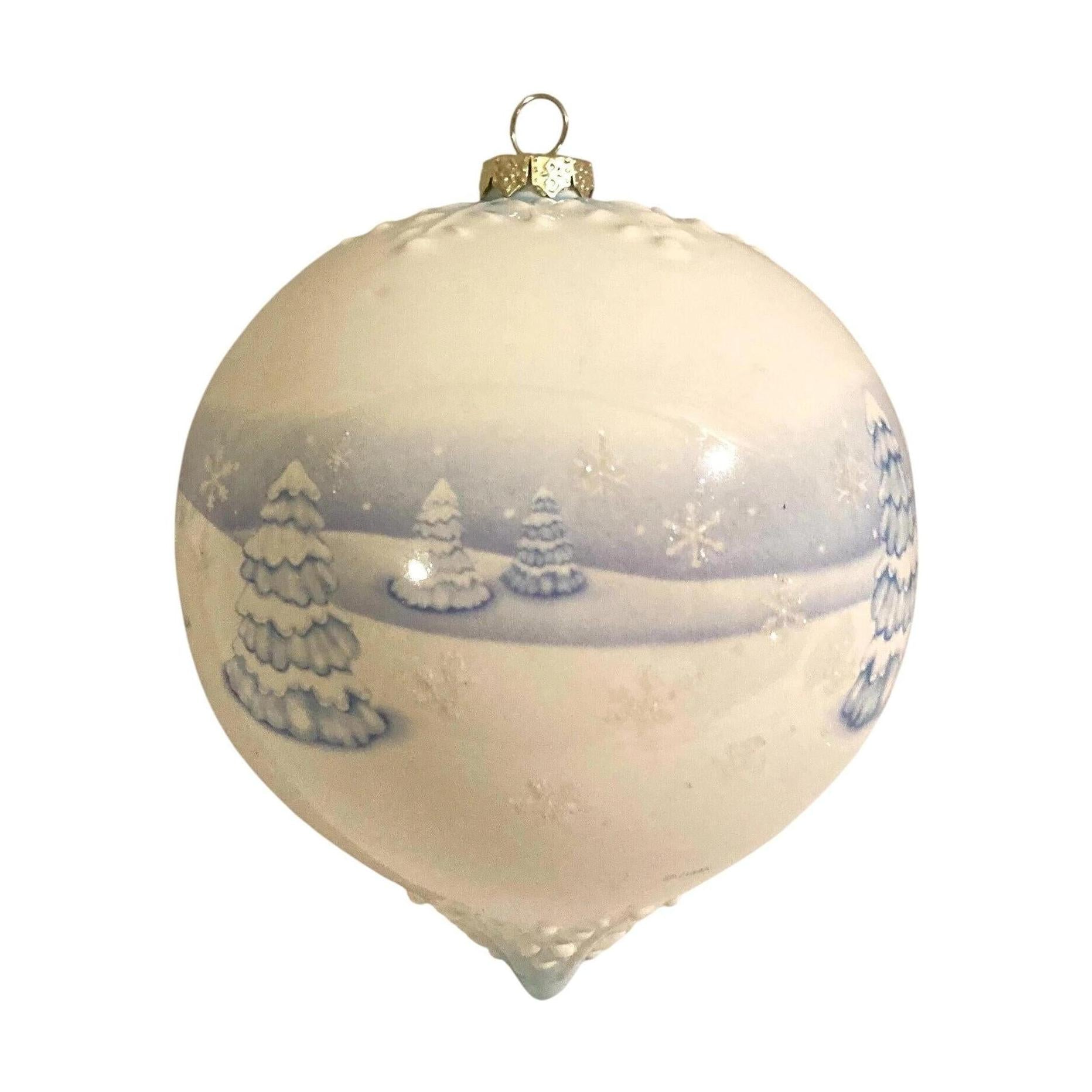 2008 Having a Snow Ball Hallmark Ornament (Kris' Penguins) LRP3421 Image4