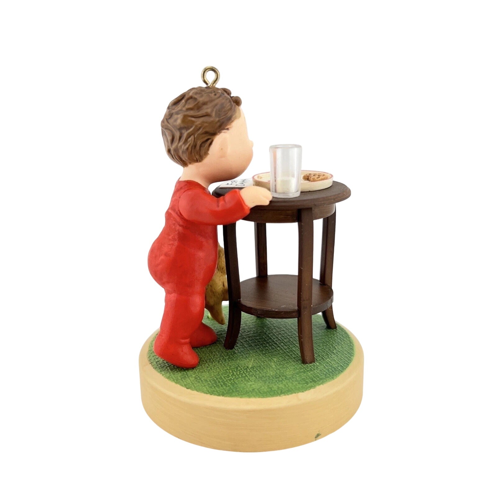 2008 I Saw Mommy Kissing Santa Claus Hallmark Ornament (Children) QSR8021