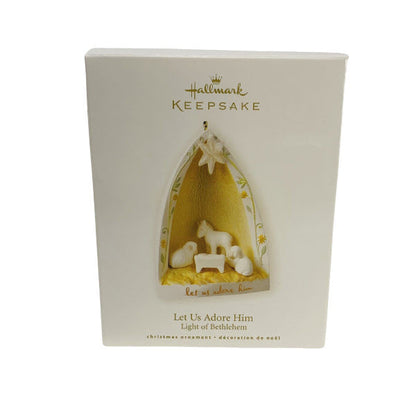 2008 Let Us Adore Him Hallmark Ornament (Light of Bethlehem) QXT8304