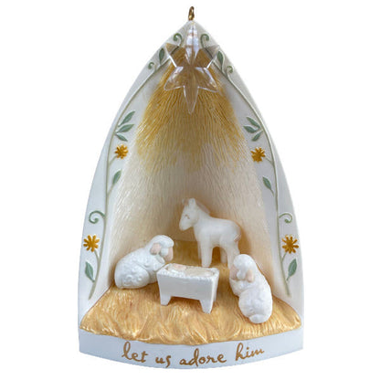 2008 Let Us Adore Him Hallmark Ornament (Light of Bethlehem) QXT8304