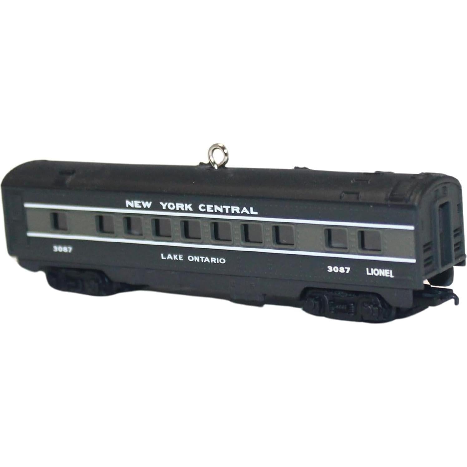2008 New York Central Passenger Car Hallmark Ornament (Lionel) QXI2004