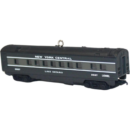 2008 New York Central Passenger Car Hallmark Ornament (Lionel) QXI2004