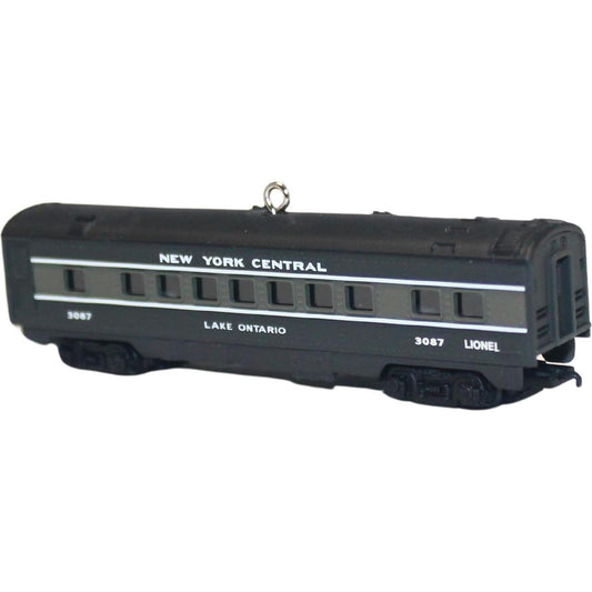 2008 New York Central Passenger Car Hallmark Ornament (Lionel) QXI2004