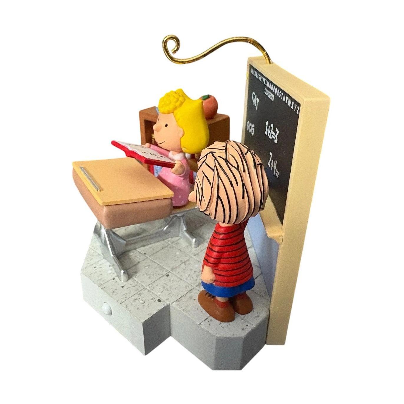 2008 School Hallmark Ornament (Peanuts) QXI4211 Image4