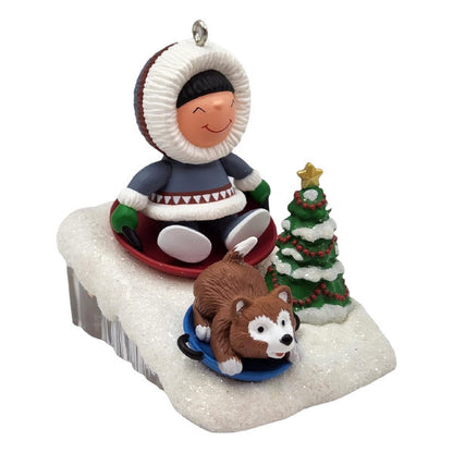 2008 Sledding Hallmark Ornament (Frosty Friends) QX7064