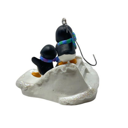 2008 Slippin and Slidin' Hallmark Ornament (Kris' Penguins) QXE9064 Image4