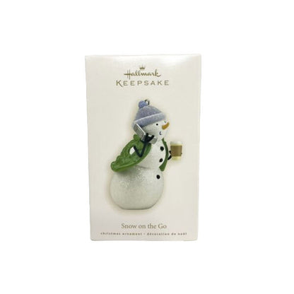 2008 Snow on the Go Hallmark Ornament (Snowman) QXG2211