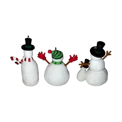 2008 The Friendly Snowmen Hallmark Ornament (Snowmen) QXM8104 Image4