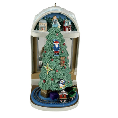 2008 The Little Window- Shoppers Hallmark Ornament (Christmas Window) QMP4002
