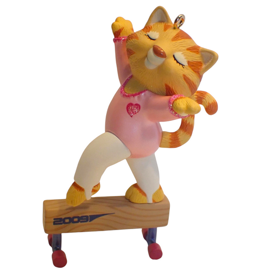 2009 A Perfect 10 of a Kid! Hallmark Ornament (Kitten) QXG6742