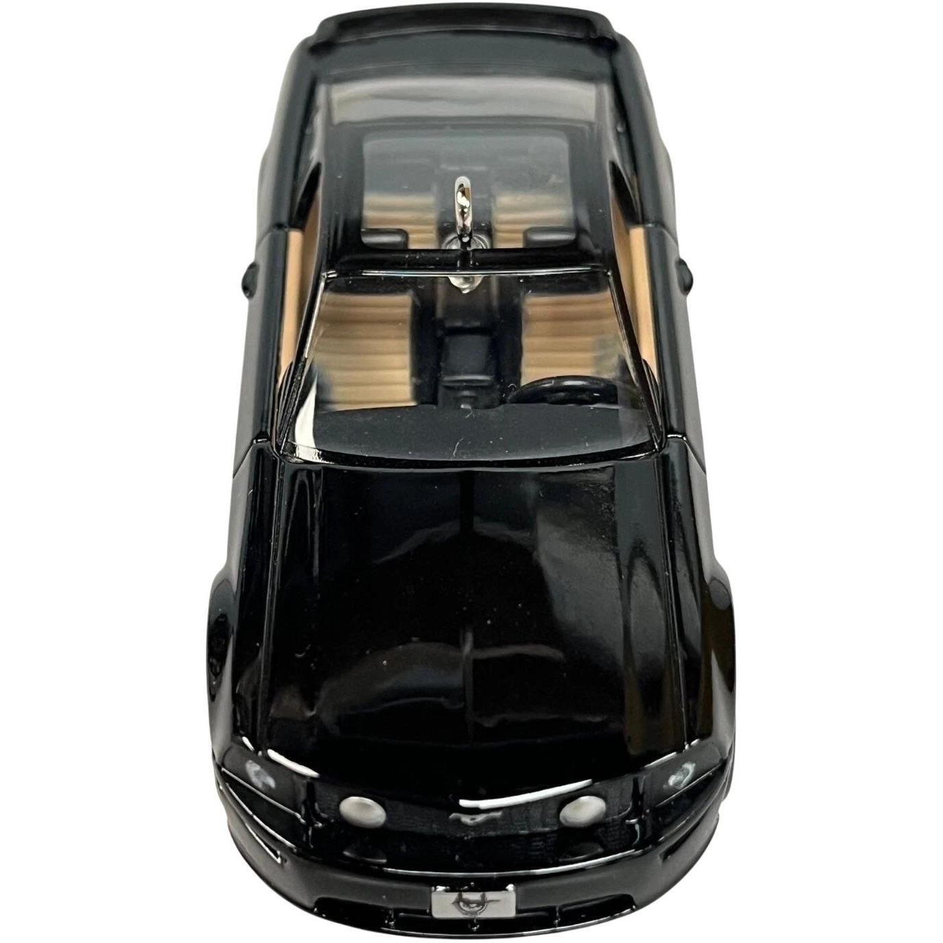 2009 Ford Mustang GT Hallmark Ornament (Classic American Cars) QXE3062