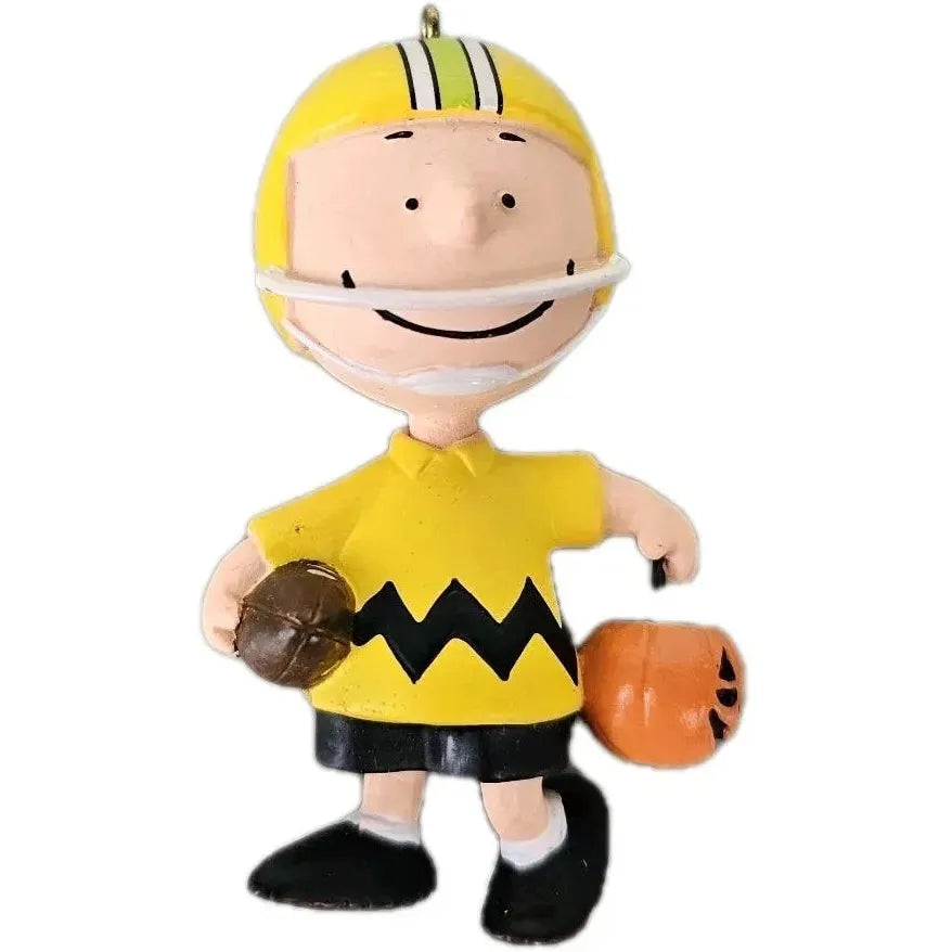 2009 Get a 1st Down, Charlie Brown! Hallmark Ornament (Peanuts) QFO4002