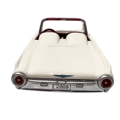 2009 (1963) Thunderbird Sports Roadster (Classic American Cars)