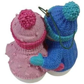 2009 Snow Couple Hallmark Ornament (Snowmen) QLZ3912