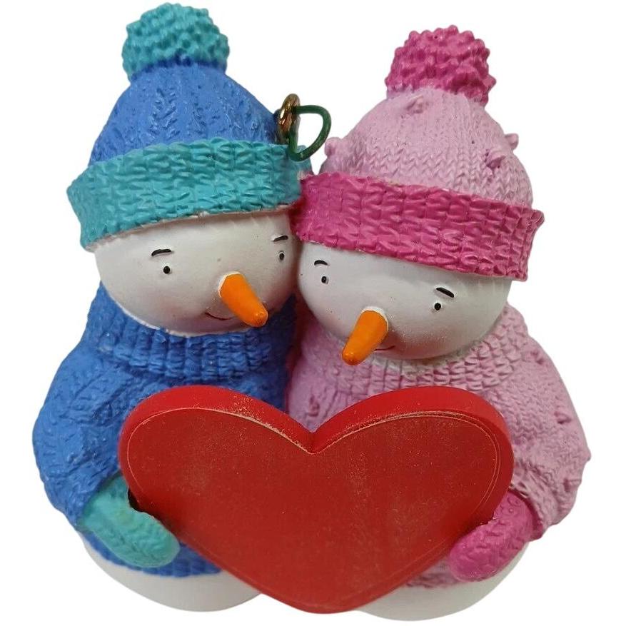 2009 Snow Couple Hallmark Ornament (Snowmen) QLZ3912