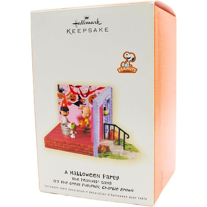 2009 A Halloween Party (Peanuts)