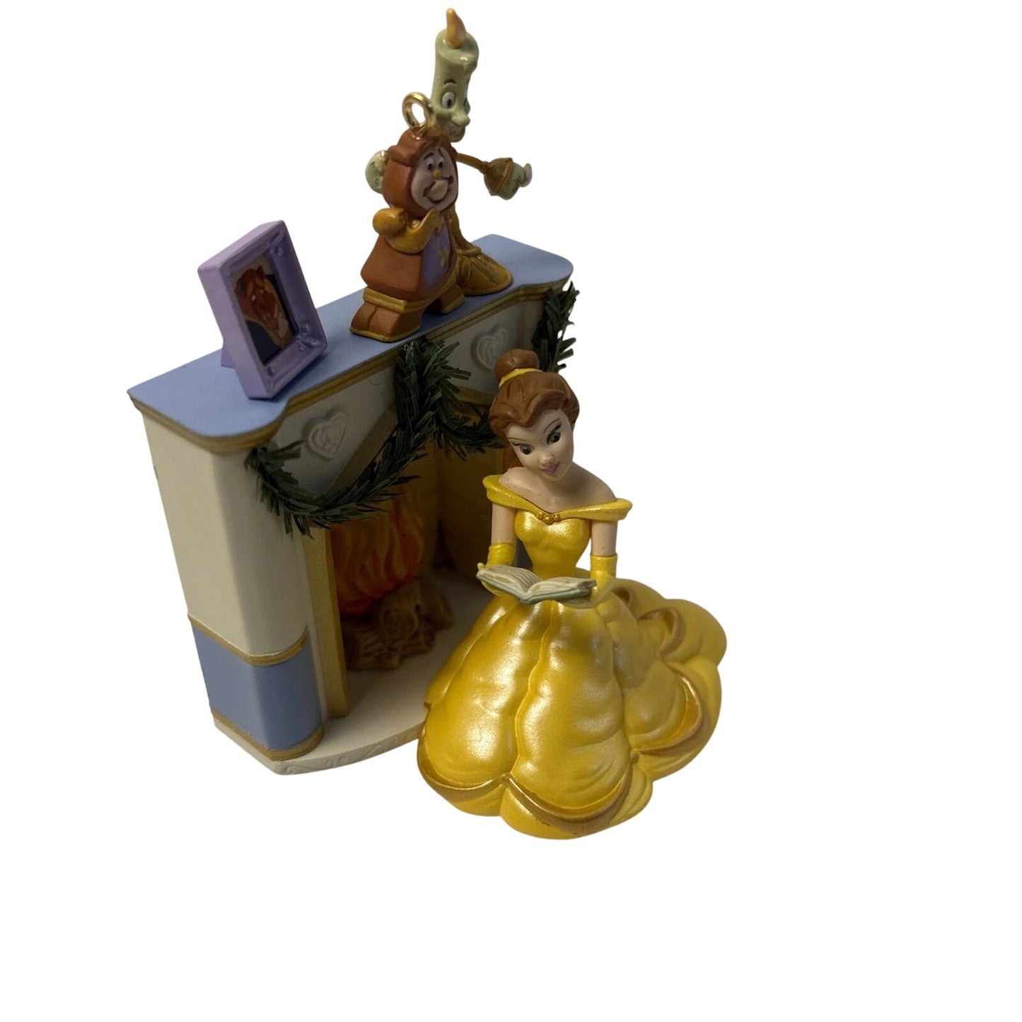 2009 A Warm and Cozy Christmas Hallmark Ornament (Beauty and the Beast) QXD2112