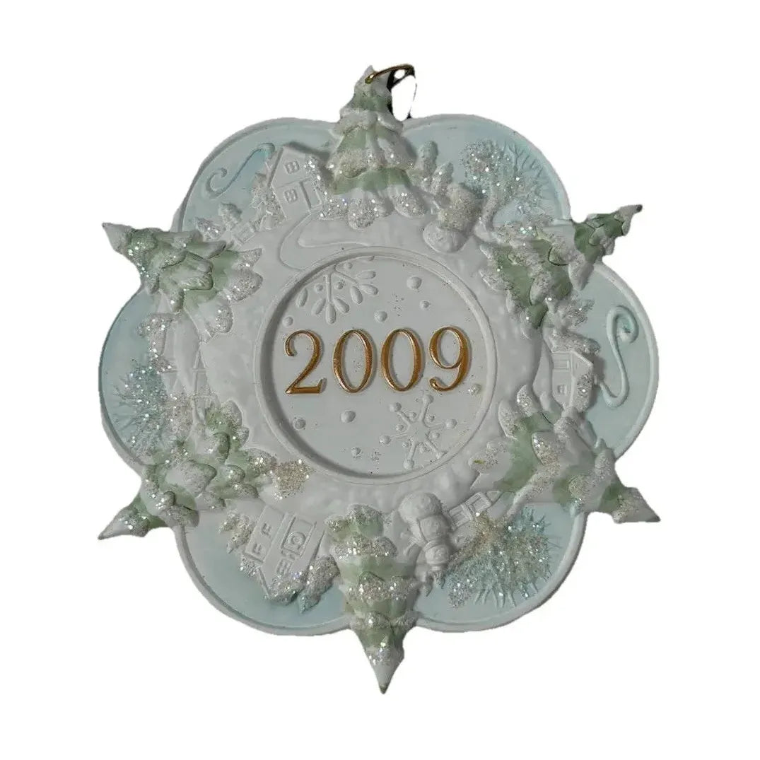 2009 A Year to Remember Hallmark Ornament (Snowflake) QXG6625 Image1