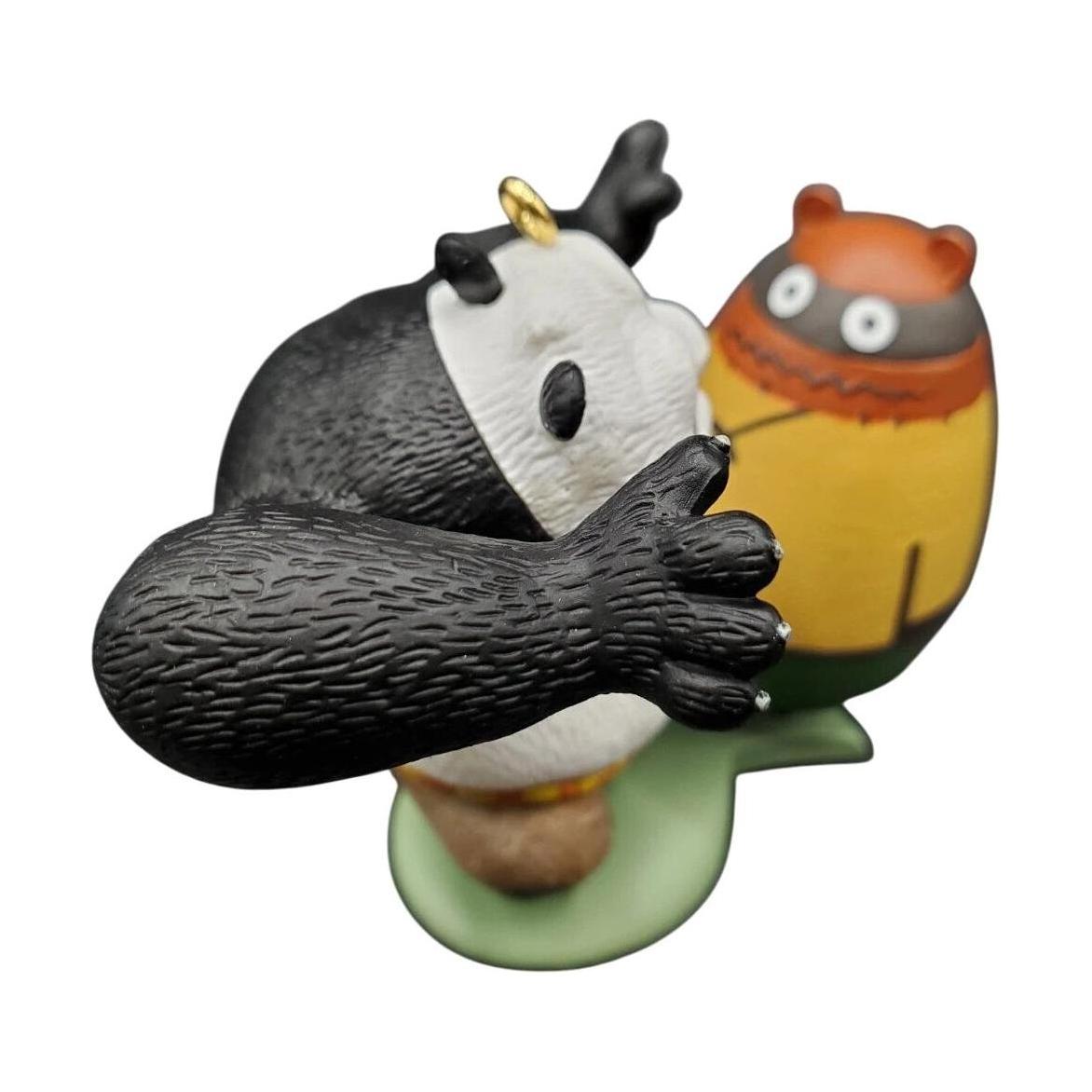 2009 An Unlikely Hero Hallmark Ornament (Kung Fu Panda) QXI1335 Image4