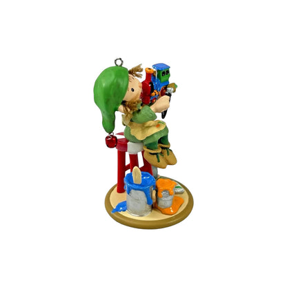 2009 Artistic Elf Hallmark Ornament (Elf) QXC9022 Image3