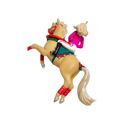 2009 Best in Show Hallmark Ornament (Barbie) QXI1052 Image4