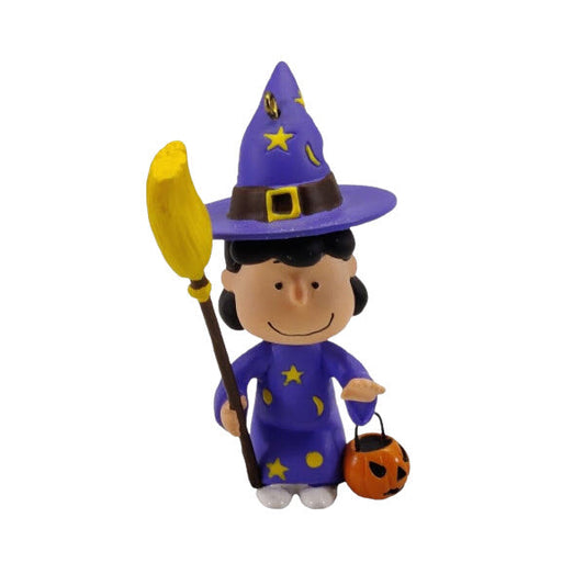 2009 Bewitching Lucy (Peanuts)