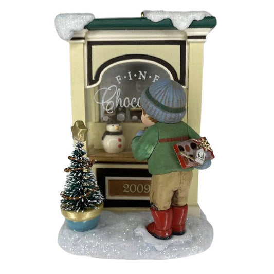 2009 Chocolate Shop Hallmark Ornament (Christmas Window) QXC9001