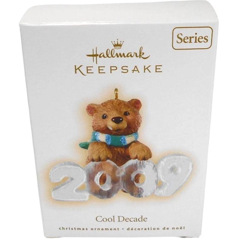2009 Cool Decade #10 - Bear Hallmark Ornament (Cool Decade) QX8032