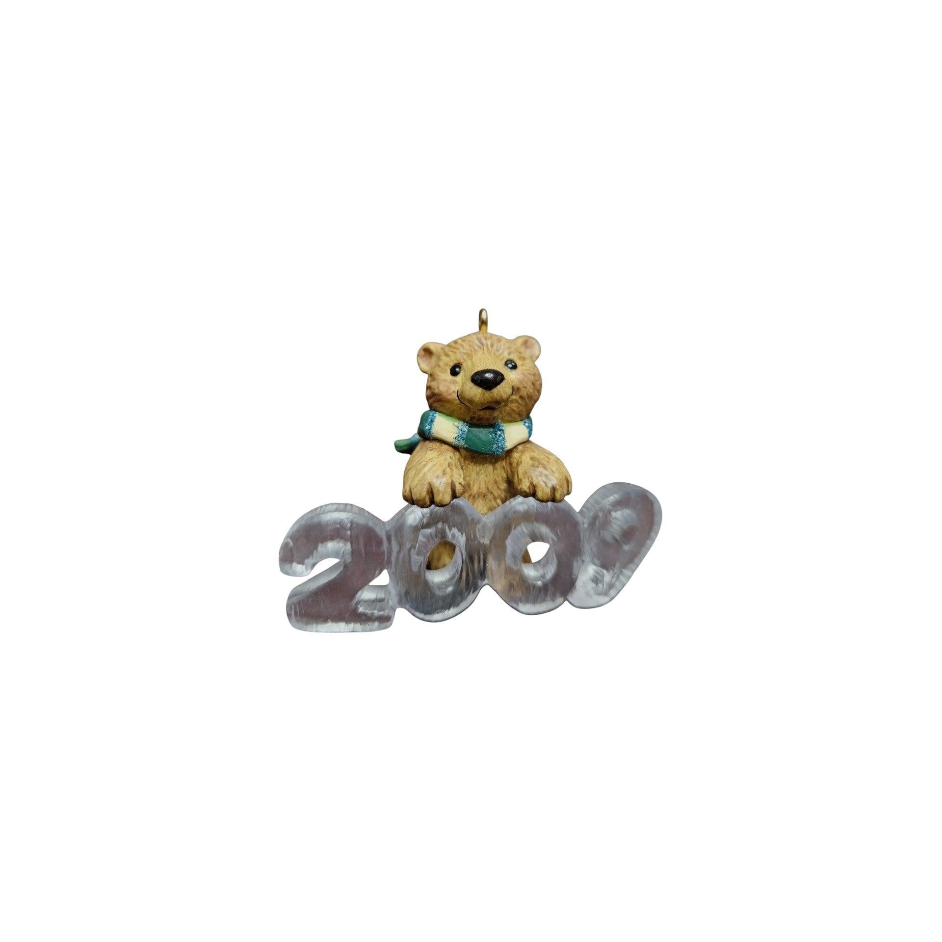 2009 Cool Decade #10 - Bear Hallmark Ornament (Cool Decade) QX8032 Image3