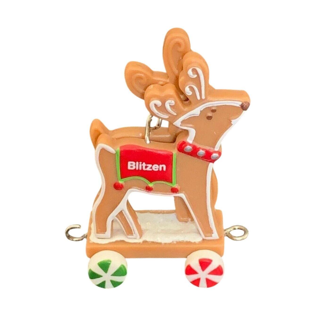 2009 Donner and Blitzen Hallmark Ornament (Santa's Sleigh) QRP4722 Image5