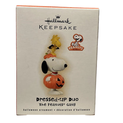 2009 Dressed-Up Duo Hallmark Ornament (Peanuts) QFO4005 Image2