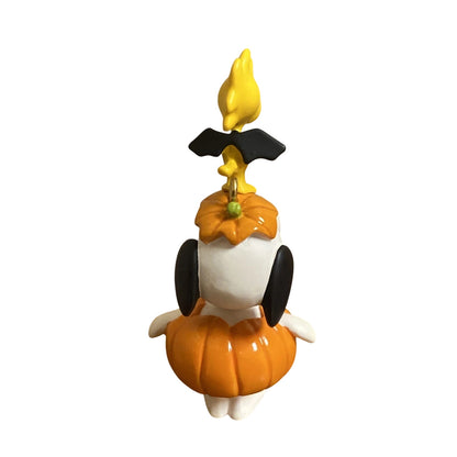 2009 Dressed-Up Duo Hallmark Ornament (Peanuts) QFO4005 Image5