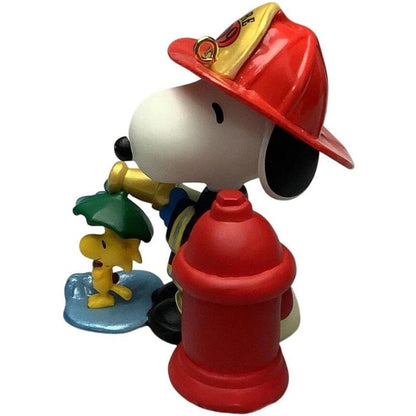 2009 Firefighter Snoopy Hallmark Ornament (Spotlight on Snoopy) QX8102